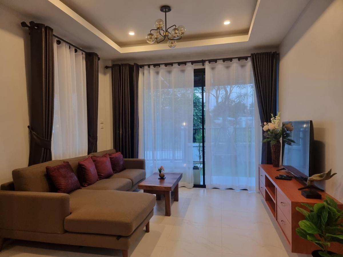 Baan Dalah Pool Villa Buriram Exteriör bild