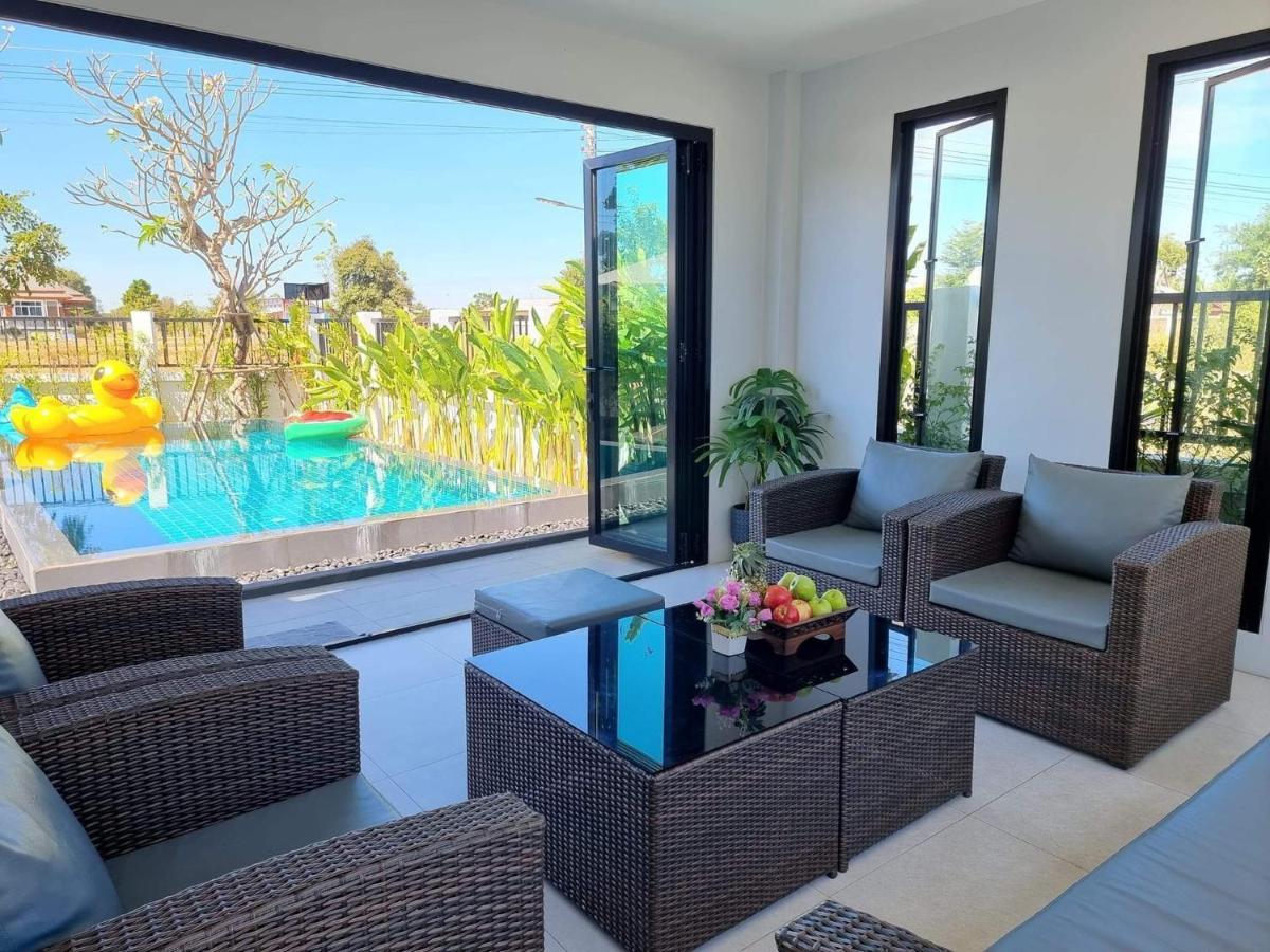 Baan Dalah Pool Villa Buriram Exteriör bild