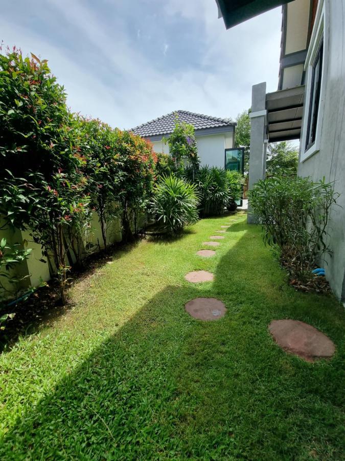 Baan Dalah Pool Villa Buriram Exteriör bild
